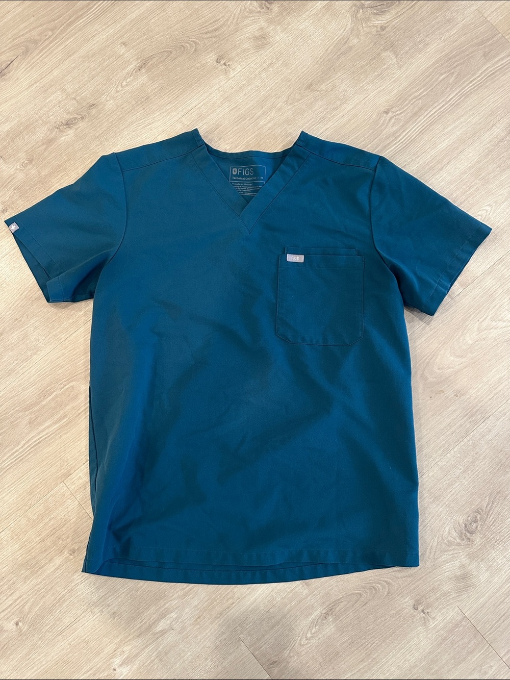 FIGS Caribbean Blue Scrub Top (M)